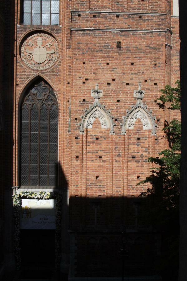 Przy Katedrze Apartment *
